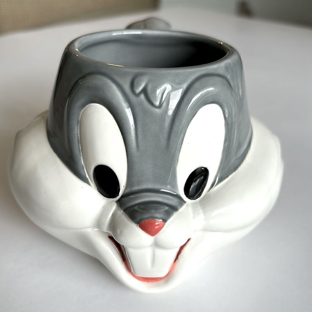 Vintage Bugs Bunny 1992 Warner Brothers Ceramic Looney Tunes Ceramic Mug
